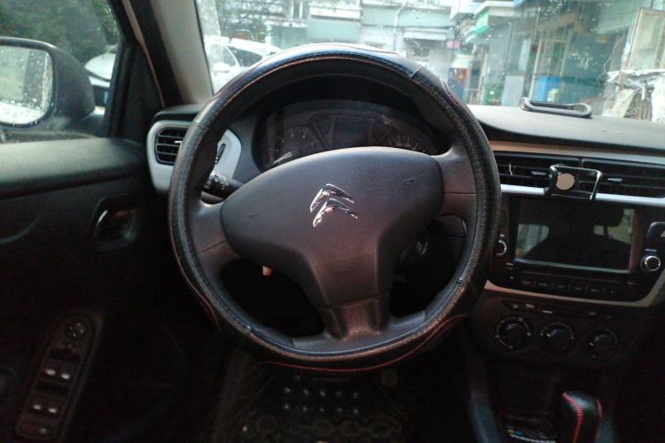 Used Citroen Elysee 2015 Qishang Edition 1.6L Automatic Fashion Model Steering Wheel