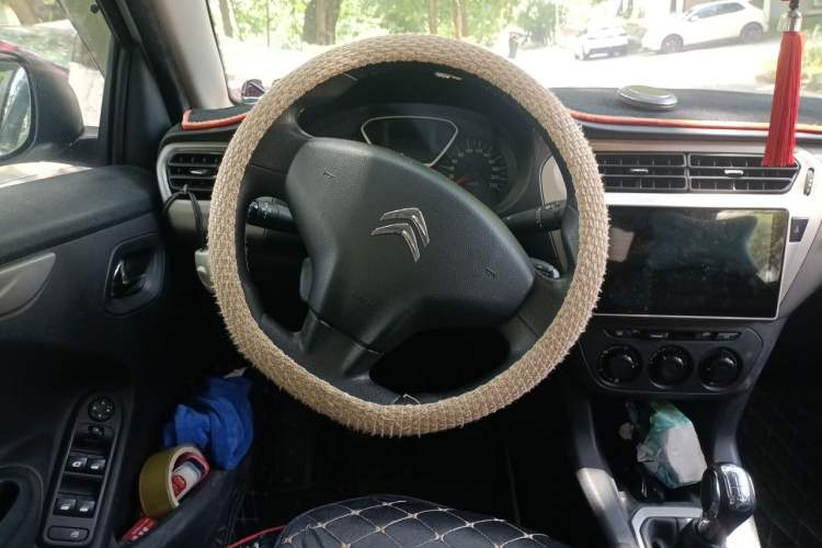 Used Citroen Elysee 2015 ZhiShang Edition 1.6L Manual Comfort Model Steering Wheel