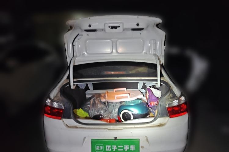 Used Citroen Elysee 2015 Qishang Edition 1.6L Automatic Fashion Model Trunk