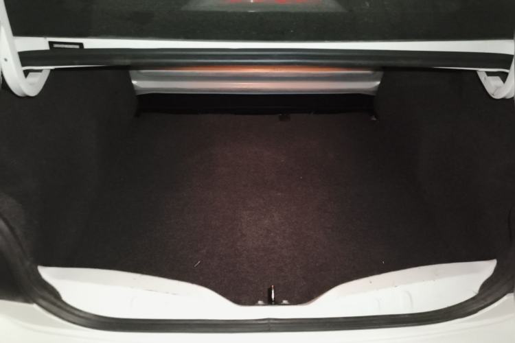 Used Citroen Elysee 2015 Qishang Edition 1.6L Automatic Fashion Model Trunk