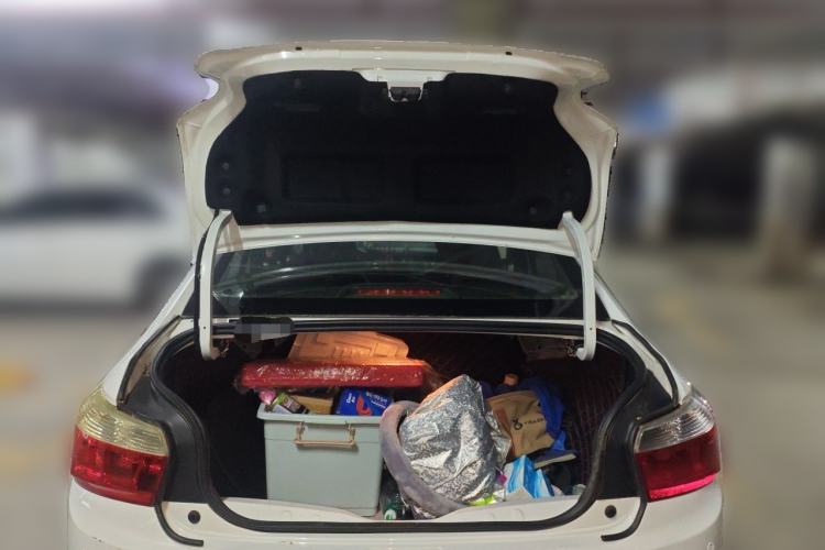 Used Citroen Elysee 2015 Qishang Edition 1.6L Automatic Fashion Model Trunk