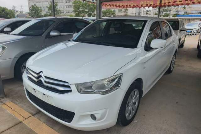 Used Citroen Elysee 2015 Zhishang Edition 1.6L Manual Fashion Model