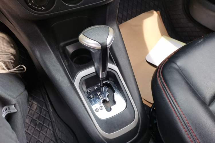 Used Citroen Elysee 2016 1.6L Automatic Fashion Model Gear Lever