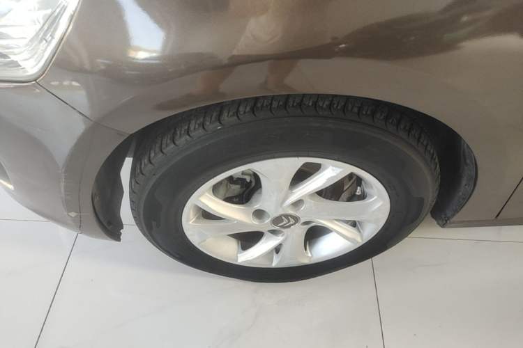 Used Citroen Elysee 2016 1.6L Manual Fashion Edition Left Front Wheel Hub