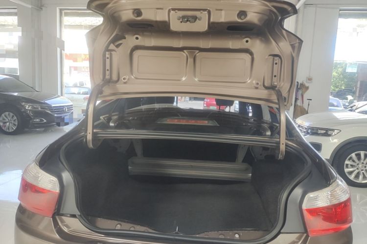 Used Citroen Elysee 2016 1.6L Manual Fashion Edition Trunk
