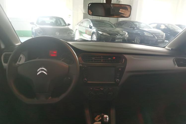 Used Citroen Elysee 2016 1.6L Manual Fashion Edition Center Console