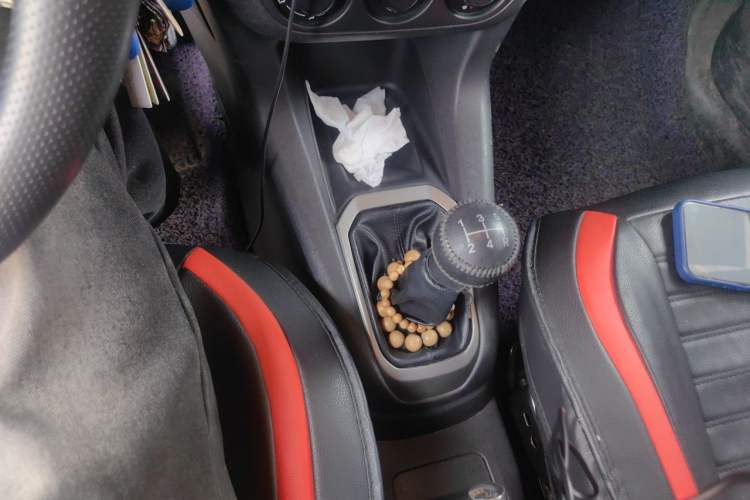 Used Citroen Elysee 2016 1.6L Manual Fashion Edition Gear Lever