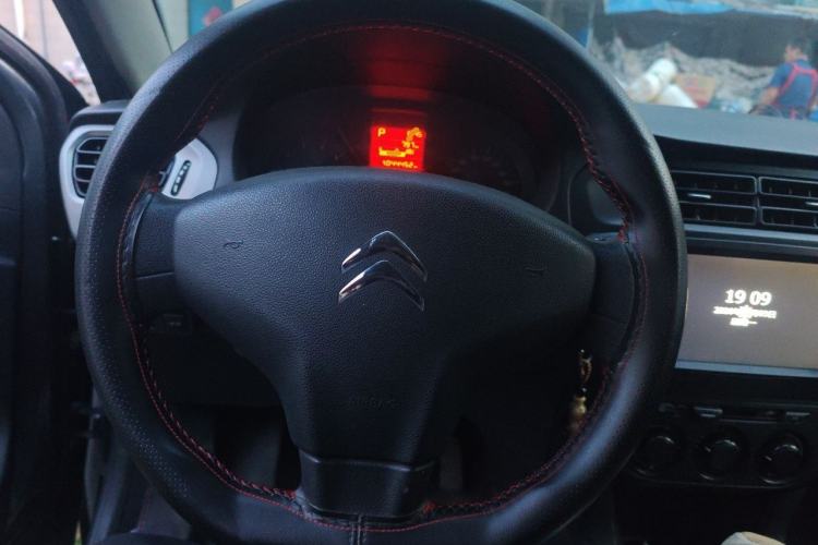 Used Citroen Elysee 2016 1.6L Automatic Fashion Model Steering Wheel