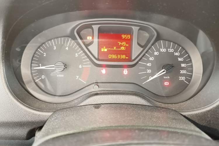 Used Citroen Elysee 2016 1.6L Manual Comfort Model Instrument Cluster