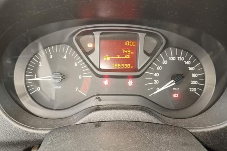 Used Citroen Elysee 2016 1.6L Manual Comfort Model Odometer Close Up