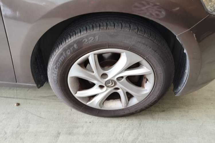 Used Citroen Elysee 2016 1.6L Manual Comfort Model Right Front Wheel Hub