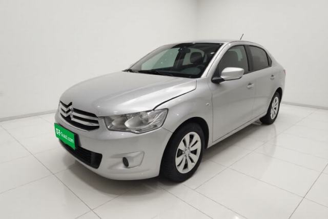 Ojetý Citroen Elysee 2016 1.6L Manual Fashion Edition