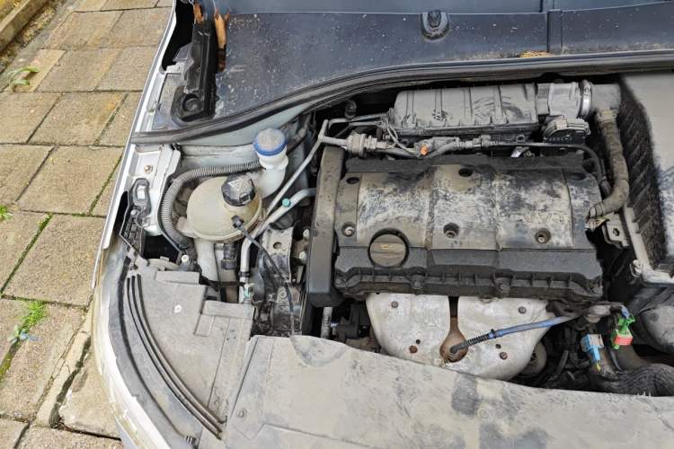 Used Citroen Elysee 2016 1.6L Manual Fashion Edition Engine Bay Right