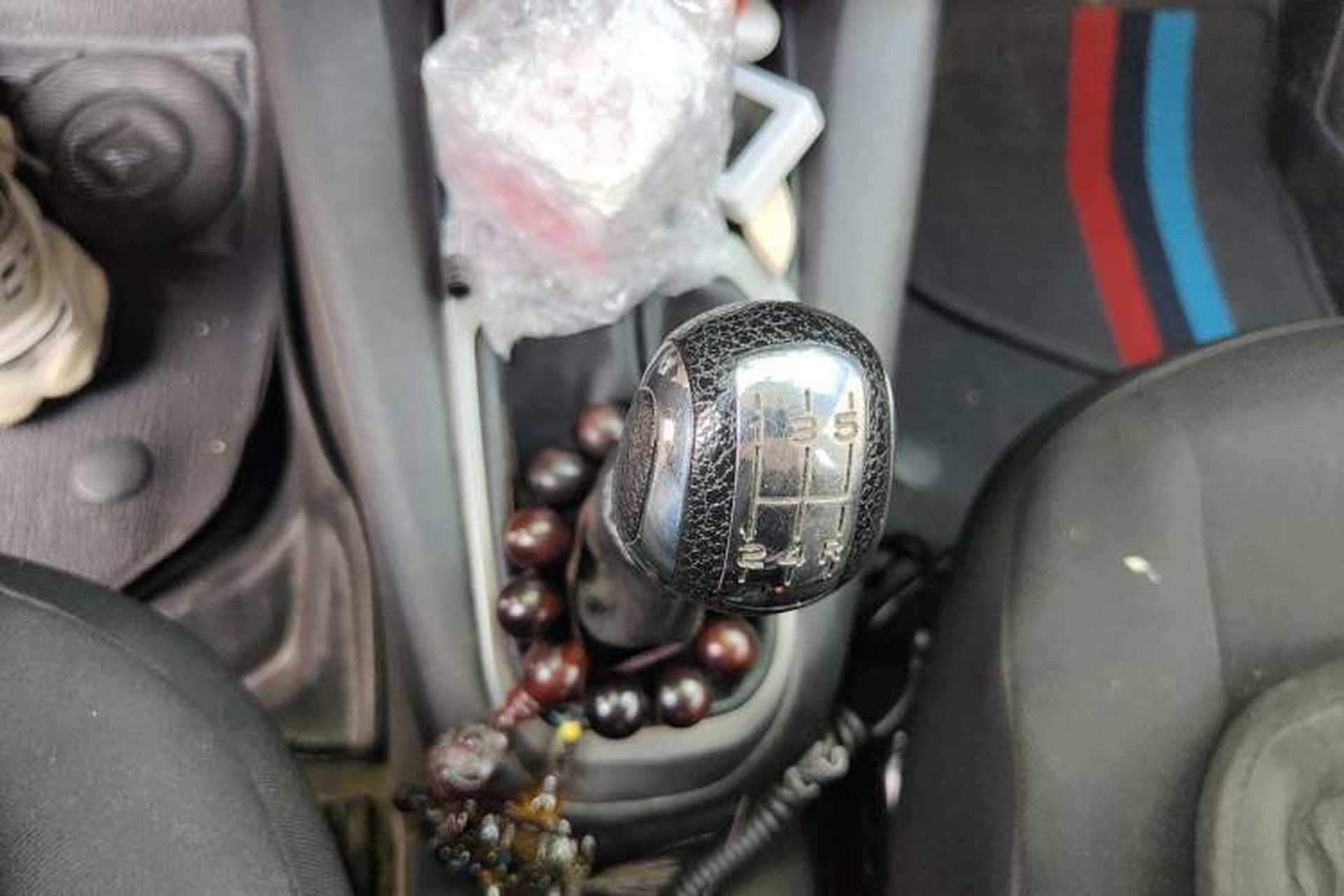 Used Citroen Elysee 2016 1.6L Manual Fashion Edition Gear Lever