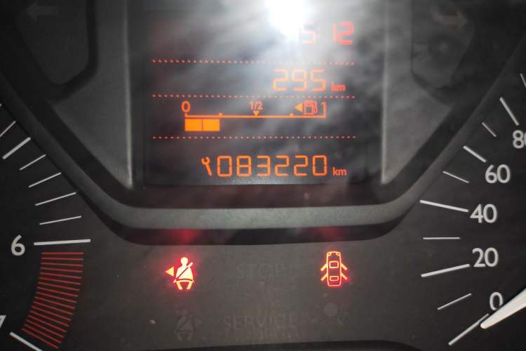Used Citroen Elysee 2016 1.6L Manual Fashion Edition Odometer Close Up