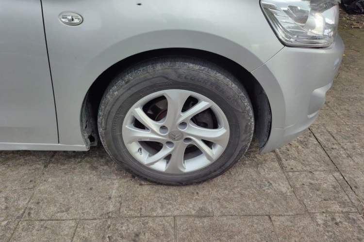 Used Citroen Elysee 2016 1.6L Manual Fashion Edition Right Front Wheel Hub