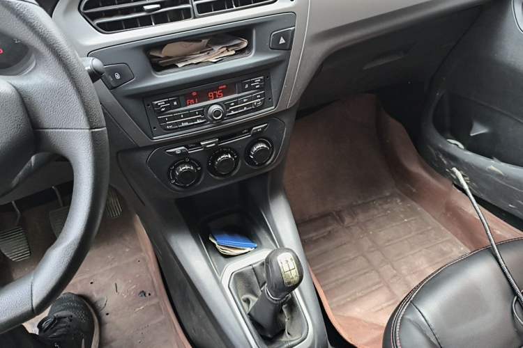 Used Citroen Elysee 2016 1.6L Manual Fashion Edition Audio And AC Panel