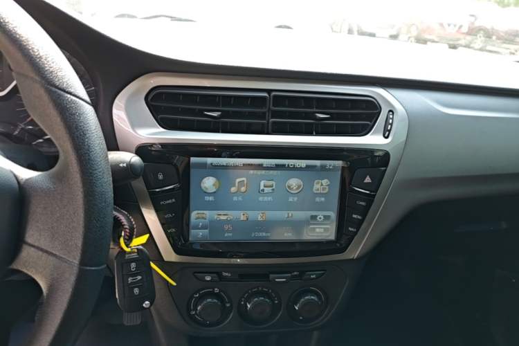 Used Citroen Elysee 2016 1.6L Automatic Comfort Model Audio And AC Panel