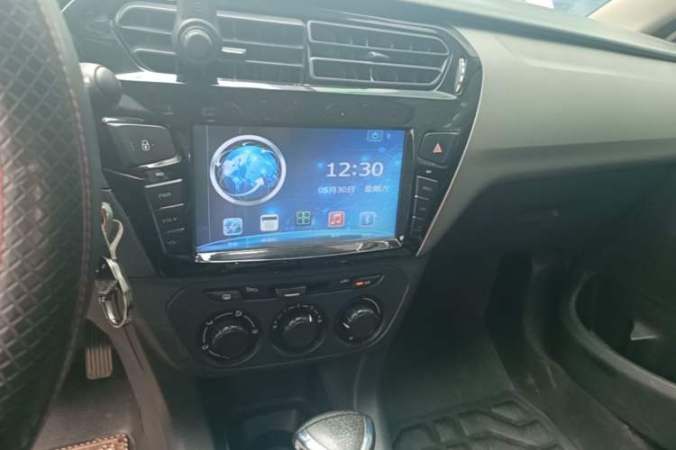 Used Citroen Elysee 2016 1.6L Automatic Fashion Model Audio And AC Panel