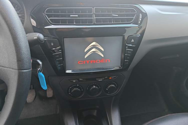 Used Citroen Elysee 2016 1.6L Manual Fashion Edition Audio And AC Panel