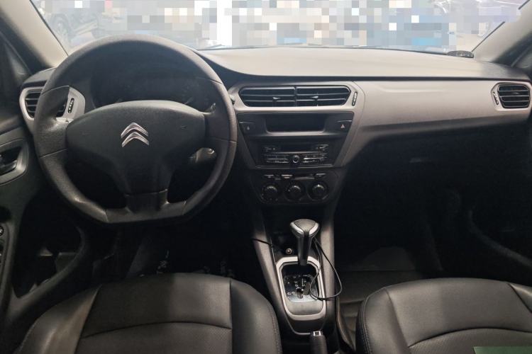 Used Citroen Elysee 2016 1.6L Automatic Fashion Model Center Console