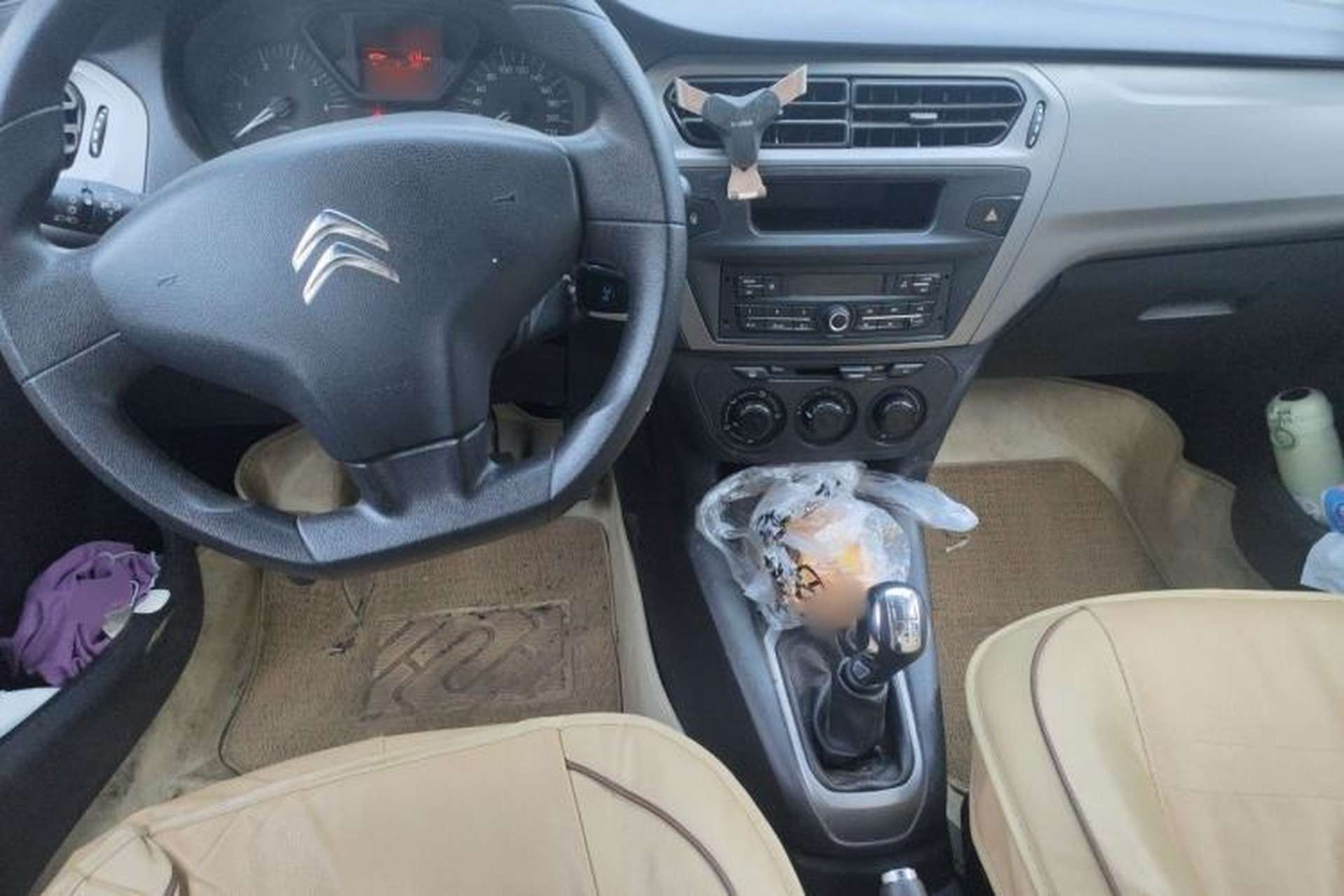 Used Citroen Elysee 2016 1.6L Manual Fashion Edition Center Console