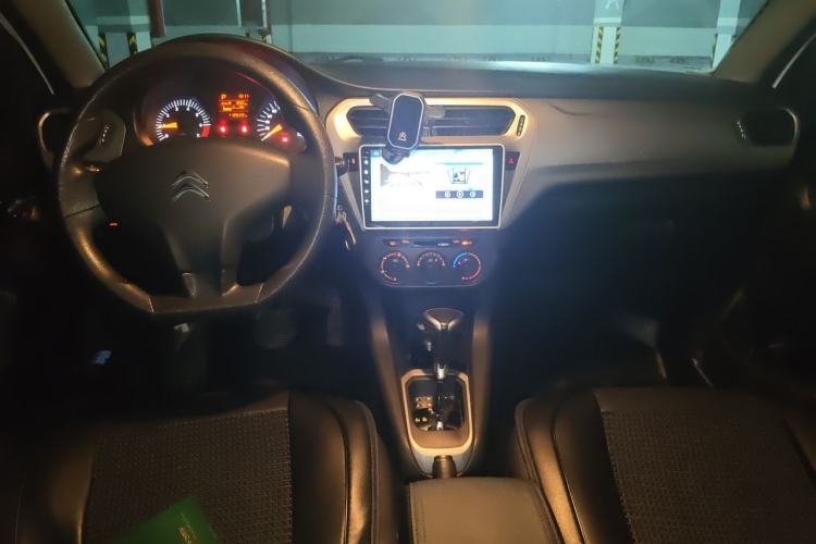 Used Citroen Elysee 2016 1.6L Automatic Fashion Model Center Console