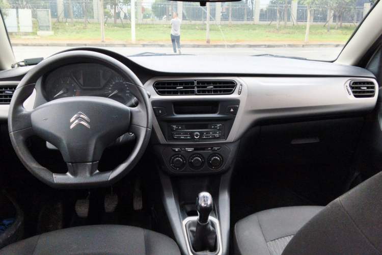 Used Citroen Elysee 2016 1.6L Manual Fashion Edition Center Console
