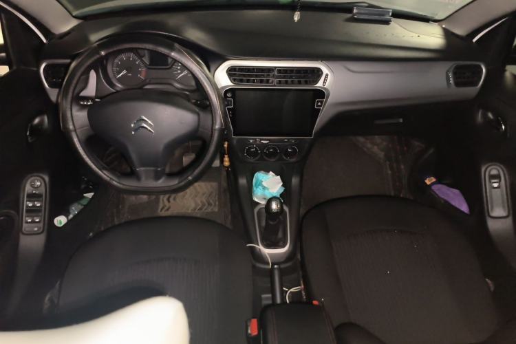 Used Citroen Elysee 2016 1.6L Manual Fashion Edition Center Console