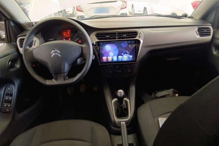 Used Citroen Elysee 2016 1.6L Manual Fashion Edition Center Console