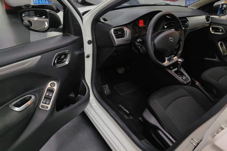 Used Citroen Elysee 2016 1.6L Automatic Comfort Model Driver Seat