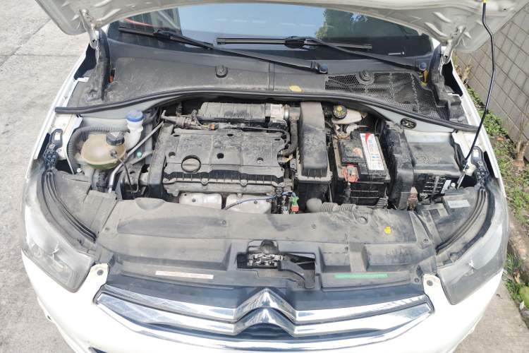 Used Citroen Elysee 2016 1.6L Manual Fashion Edition Engine Bay