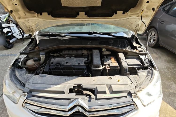 Used Citroen Elysee 2016 1.6L Manual Fashion Edition Engine Bay
