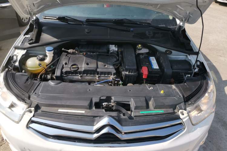 Used Citroen Elysee 2016 1.6L Manual Fashion Edition Engine Bay