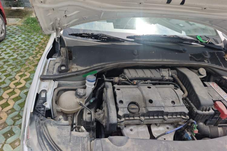 Used Citroen Elysee 2016 1.6L Manual Fashion Edition Engine Bay Right