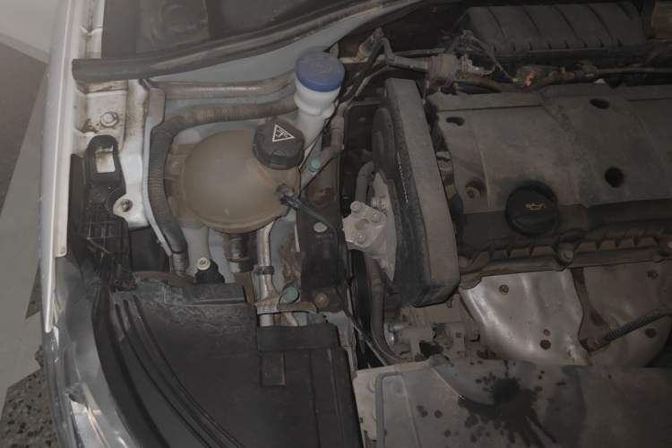 Used Citroen Elysee 2016 1.6L Manual Fashion Edition Engine Bay Right