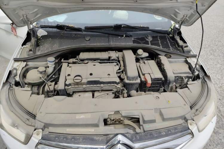 Used Citroen Elysee 2016 1.6L Manual Fashion Edition Engine Bay