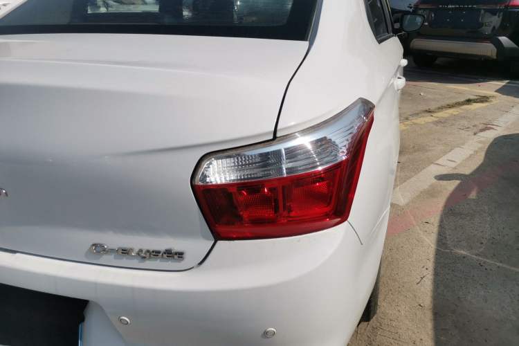 Used Citroen Elysee 2016 1.6L Manual Fashion Edition Exterior 3