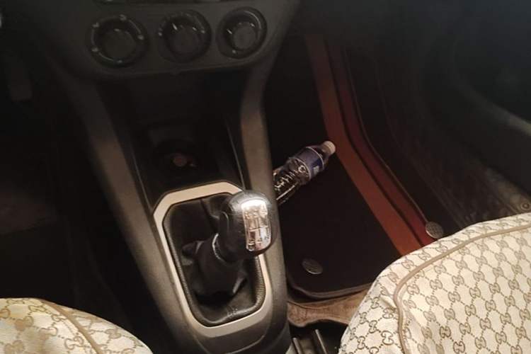 Used Citroen Elysee 2016 1.6L Manual Fashion Edition Gear Lever