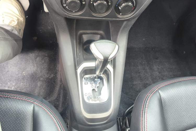 Used Citroen Elysee 2016 1.6L Automatic Fashion Model Gear Lever