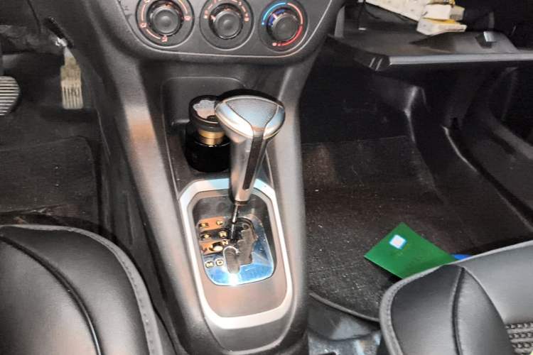 Used Citroen Elysee 2016 1.6L Automatic Fashion Model Gear Lever