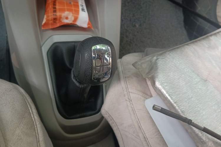 Used Citroen Elysee 2016 1.6L Manual Fashion Edition Gear Lever