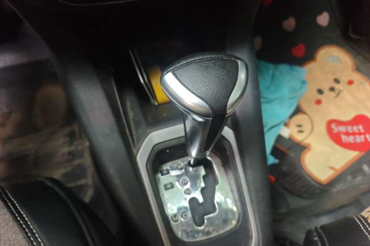 Used Citroen Elysee 2016 1.6L Automatic Fashion Model Gear Lever