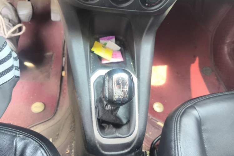 Used Citroen Elysee 2016 1.6L Manual Fashion Edition Gear Lever