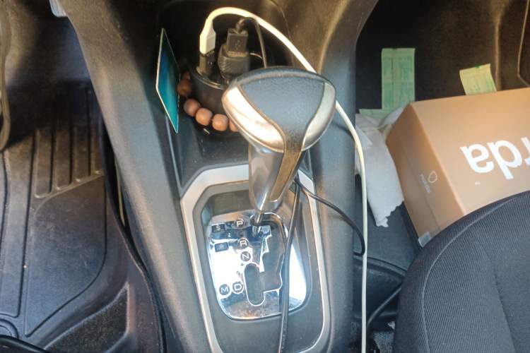 Used Citroen Elysee 2016 1.6L Automatic Fashion Model Gear Lever