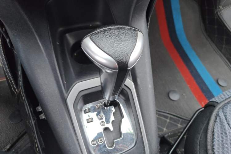 Used Citroen Elysee 2016 1.6L Automatic Fashion Model Gear Lever