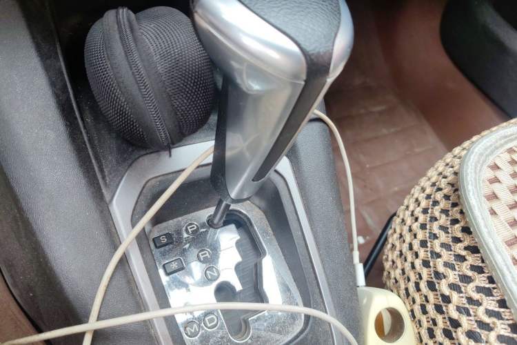 Used Citroen Elysee 2016 1.6L Automatic Fashion Model Gear Lever