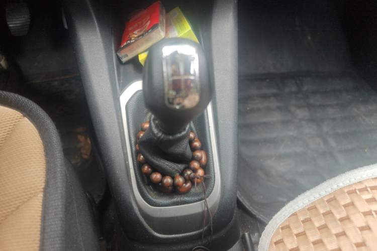 Used Citroen Elysee 2016 1.6L Manual Fashion Edition Gear Lever