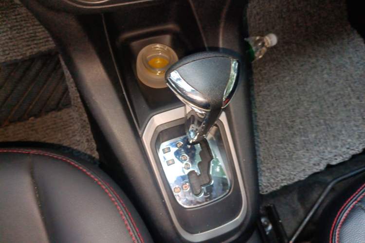 Used Citroen Elysee 2016 1.6L Automatic Fashion Model Gear Lever