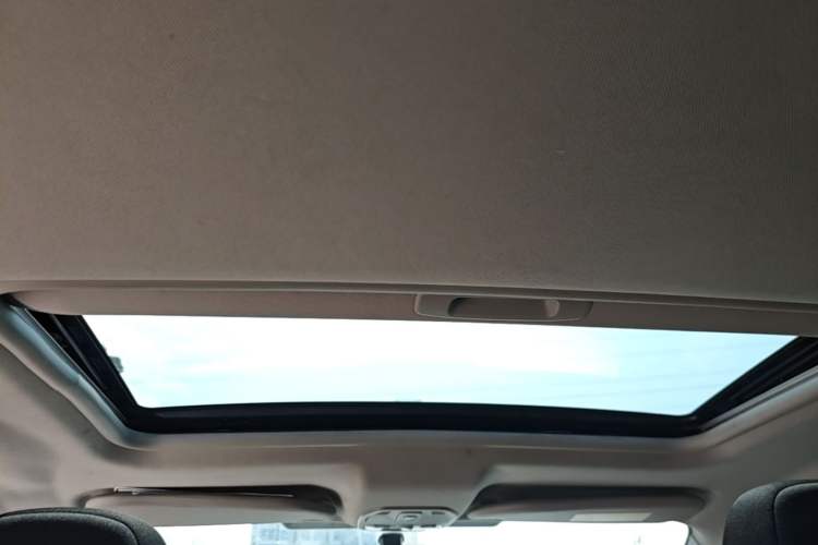 Used Citroen Elysee 2016 1.6L Automatic Comfort Model Headliner